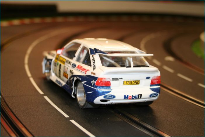 Escort (3)